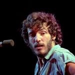 Bruce Springsteen in una immagine di met anni '70